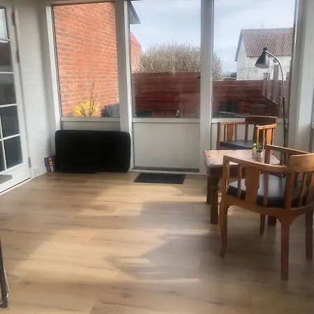 Lille Rode Hus Mando Appartement *